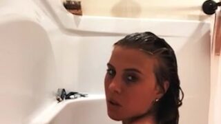 Katie Noel Onlyfans Leaked – Nude In Bathtub