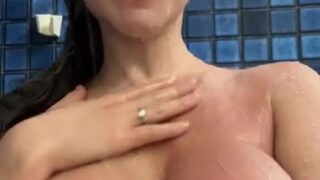 Beldots Onlyfans Leaked – HOT show boobs in bathtub