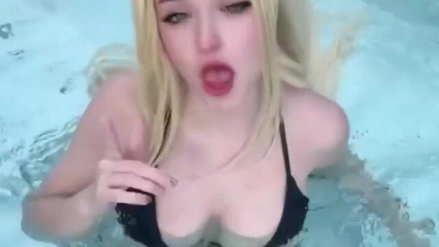 Fesch6 Leaked Onlyfans – Big Boobs In Pool Porn